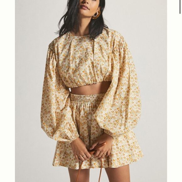 Significant Other Puffed-Sleeve Floral Blouse - Picture 4 of 6